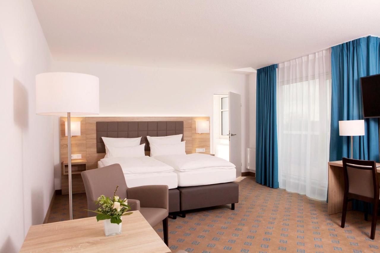 Hotel Frisia Leer Exteriör bild